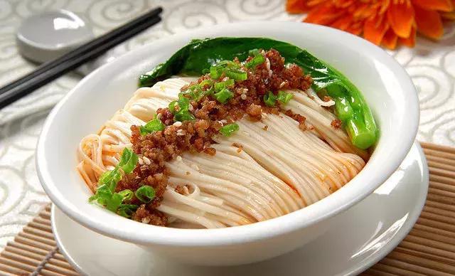 成都十大骨灰级美食一条街,成都小吃一条街排行榜