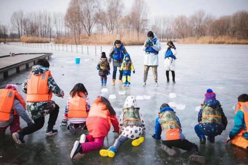 童趣亲子冬令营,周末亲子时光体验儿时快乐