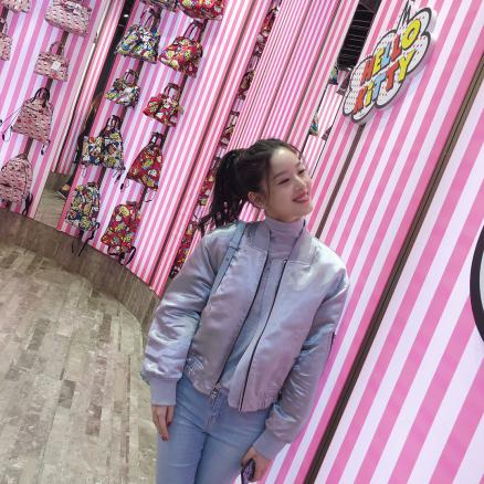 章泽天凭借健美操进清华视频,章泽天玩陀螺