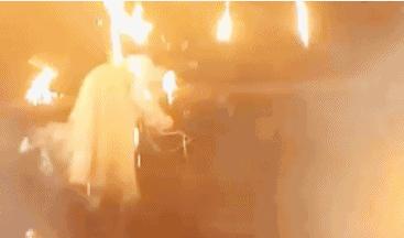 吴谨言皓镧传蝎子爬身视频,吴谨言刘亦菲同框