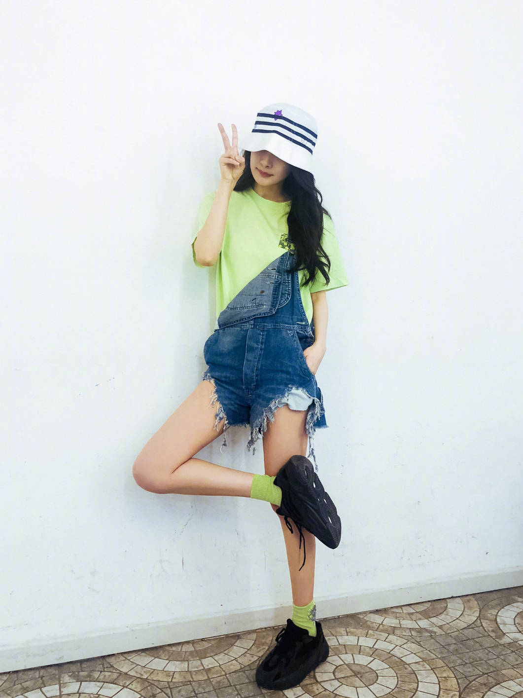 杨幂同款黑色过膝皮袜,杨幂过膝袜长筒袜秋冬款