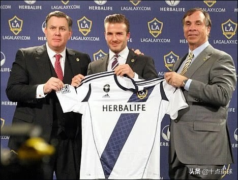 贝克汉姆为什么离开球队,贝克汉姆为什么退出球队