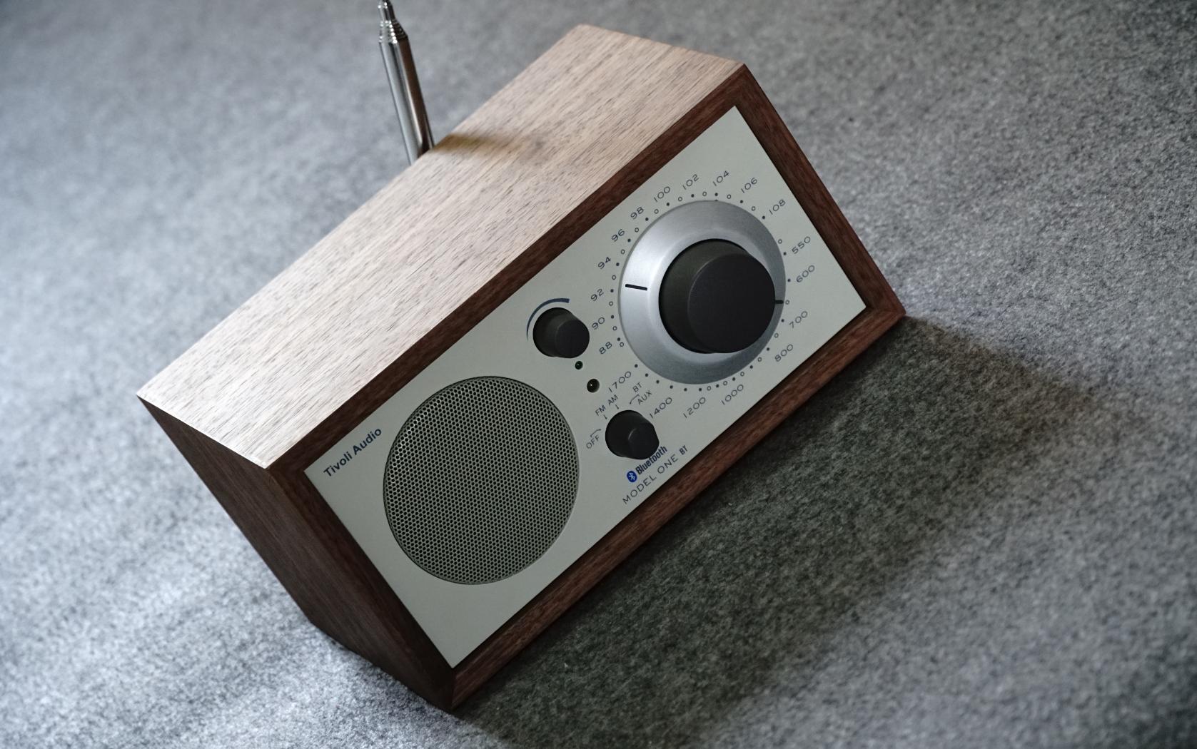 据说退烧的都用它当主力*放播**器了谈美国大牌收音机音质强到几何