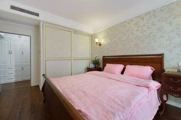 我家130平的大房子，洗脸台设计在入户玄关，特别棒