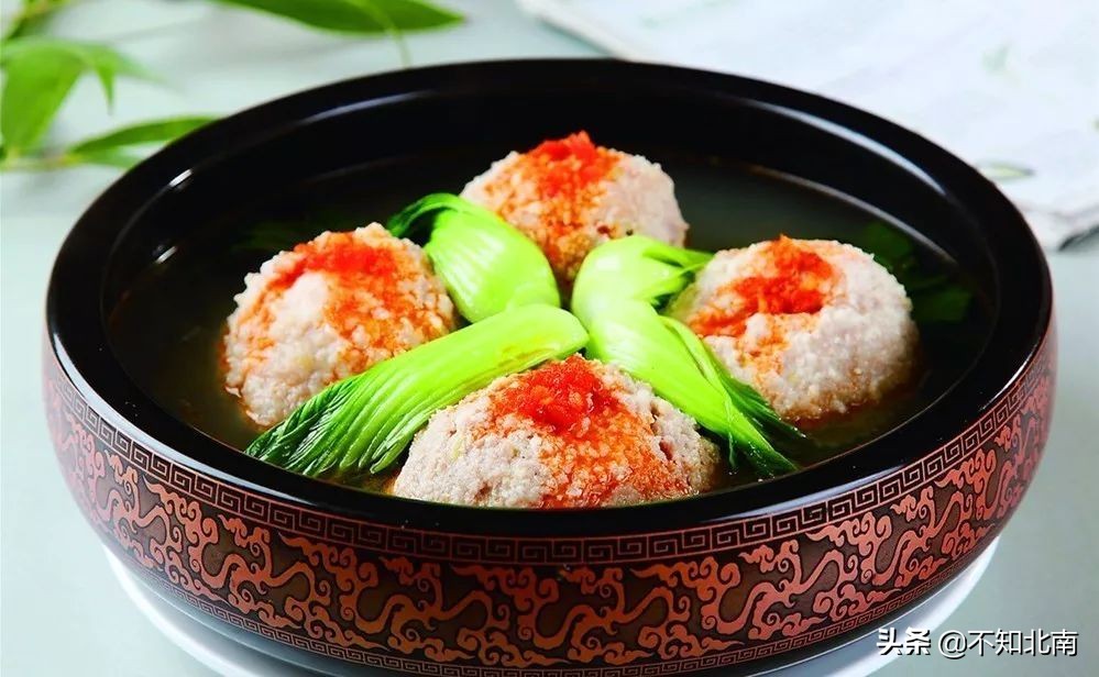 到南京吃什么？传统风味的金陵美食让你大饱口福