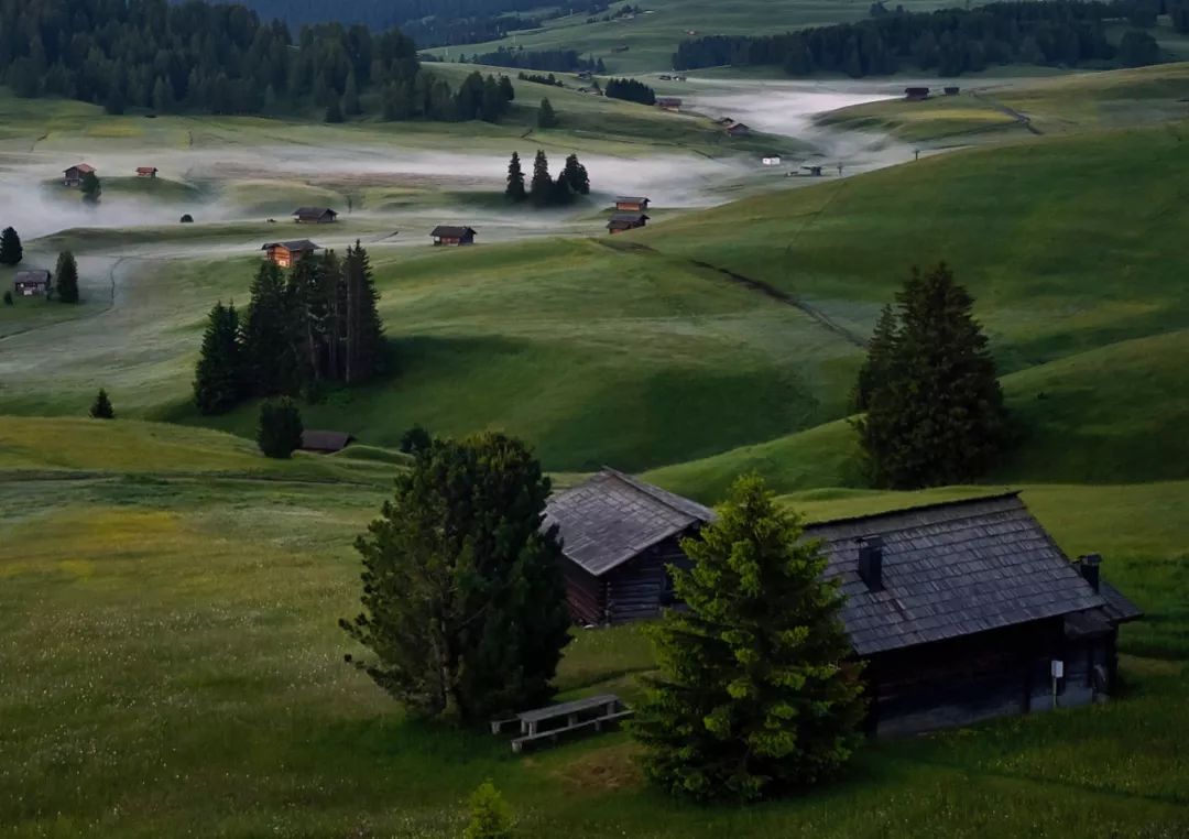 航拍压迫感的长焦镜头怎么拍,航拍中国用了多少长焦镜头拍摄