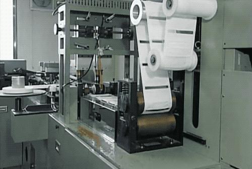 一文详解“救命神器”口罩的制作流程