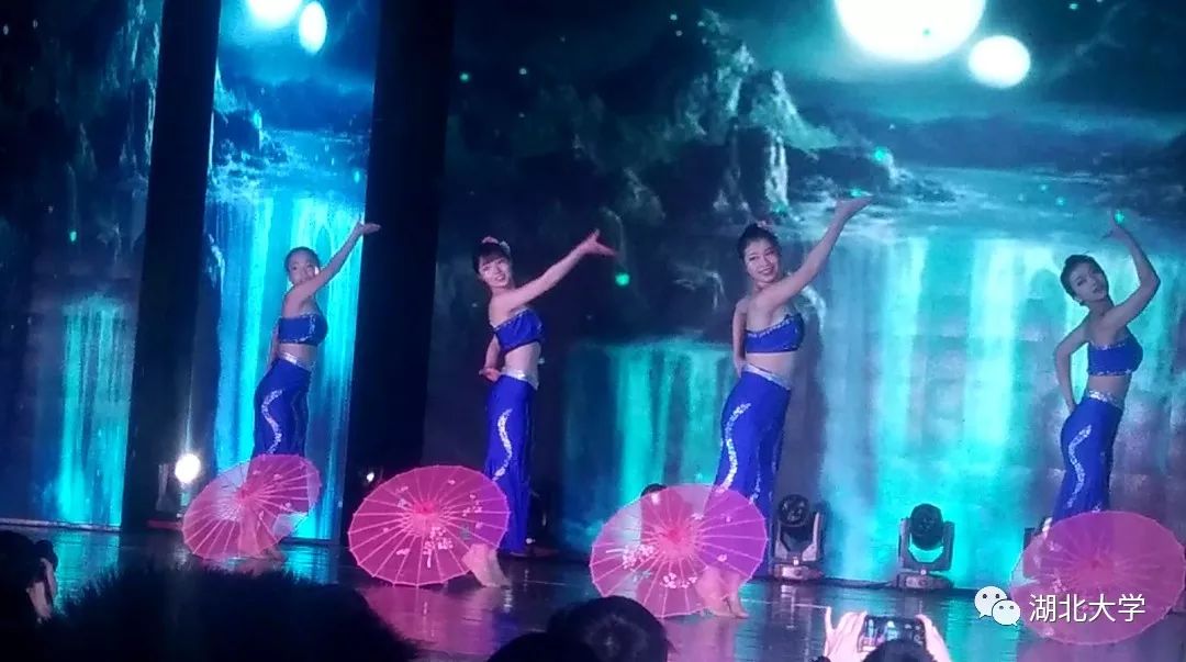 南京高校女孩拿到9个offer,湖北大学女孩