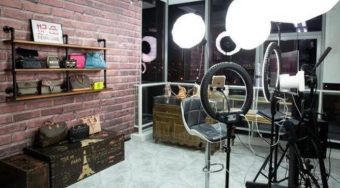 妃鱼二手奢侈品手表保真吗,妃鱼二手奢侈品直播靠谱吗