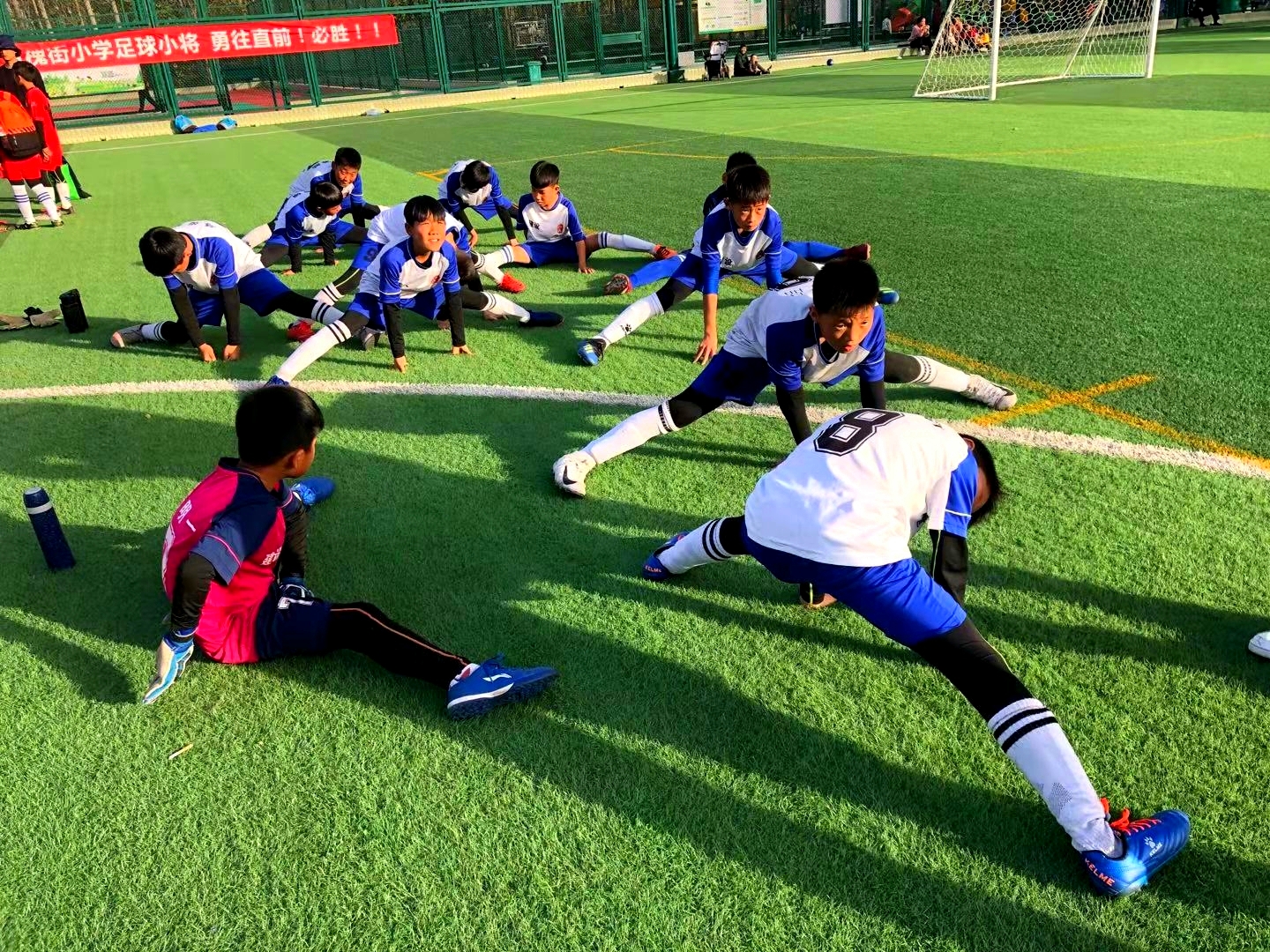 许昌市建设路小学2019年“区长杯”足球联赛中再创佳绩