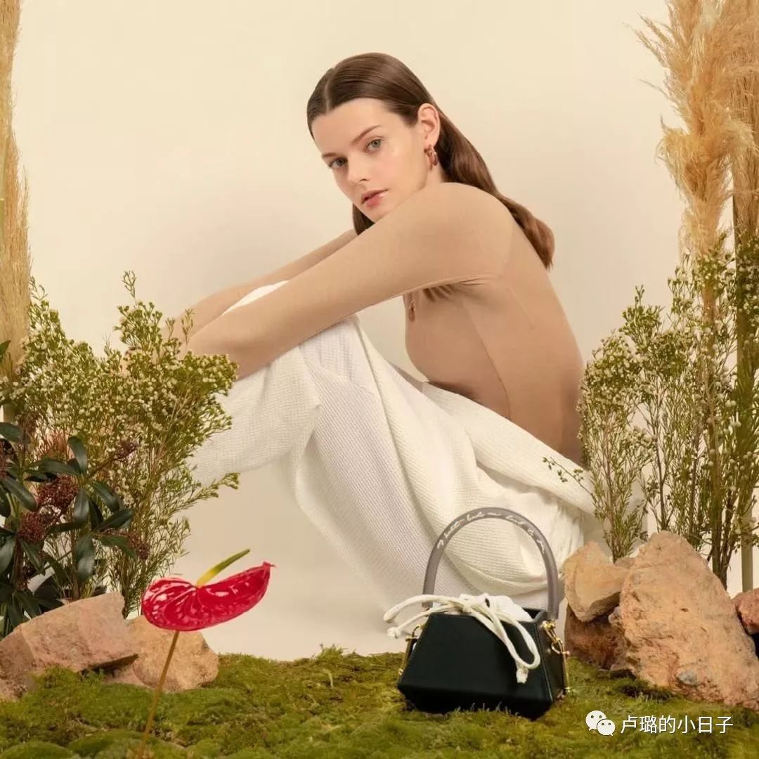 没有情人的情人节给自己买束花,没有情人的情人节一定要快乐