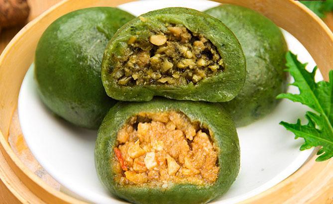 借问酒家何处有牧童遥指杏花村,借问酒家何处有牧童遥指英格兰