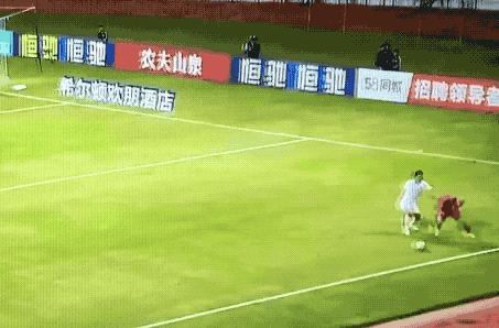 国足1-2负乌兹别克斯坦赛后,国足0-1不敌叙利亚全程解说