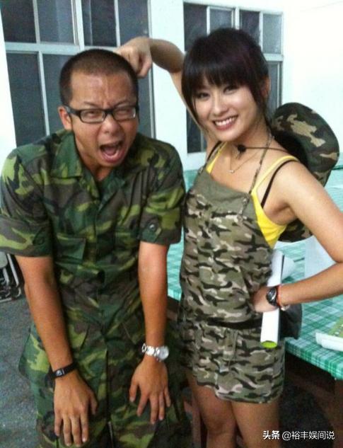 知名配角因照顾母亲失业，为养家兼职做厨师和铁工，不觉得有尊卑