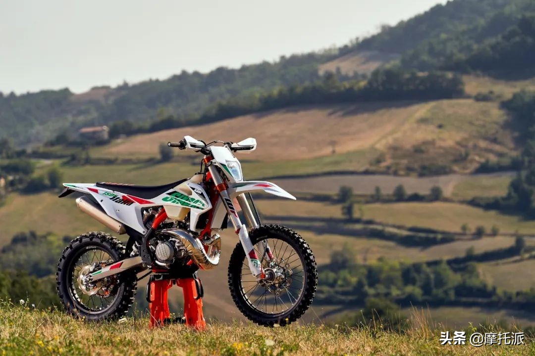 不到1万的ktm,ktm300硬耐力