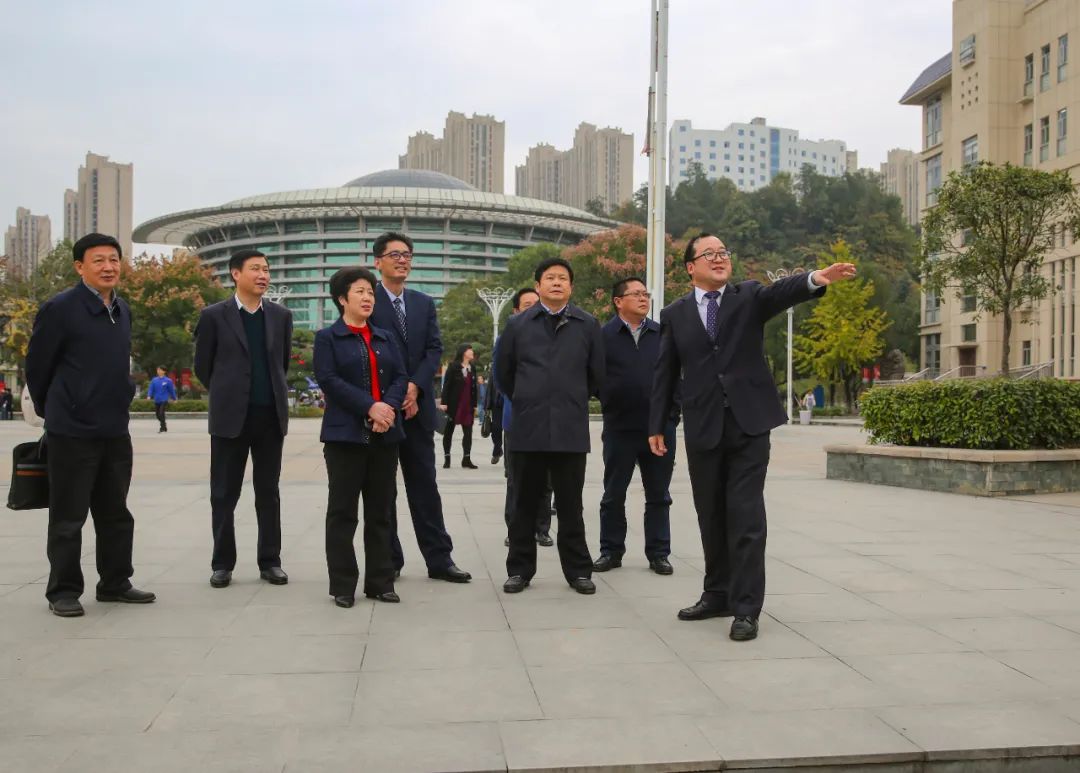 湖北房县陈新武,十堰竹山副县长陈新武