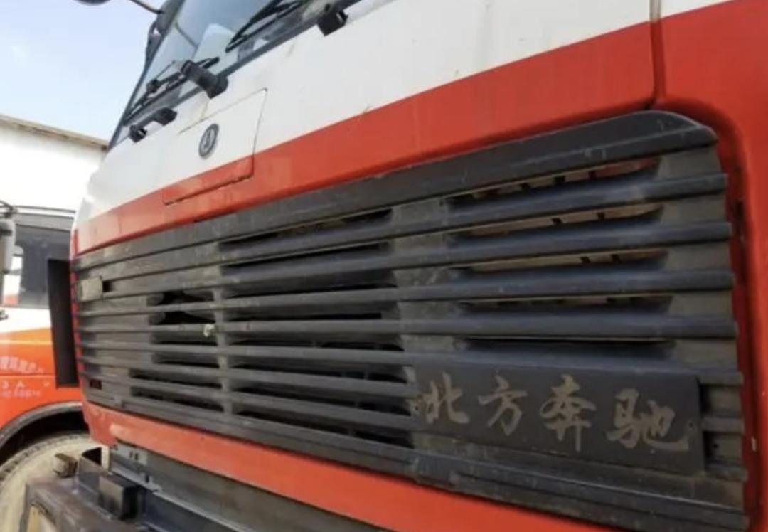 北奔重卡经典图片,老款北奔重卡