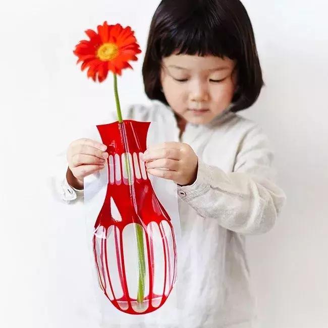 佩奇送朋友礼物,佩奇深夜刷屏深度解析