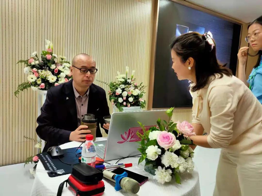 学习心理咨询的入门书籍,咨询师入门从零开始学习心理咨询