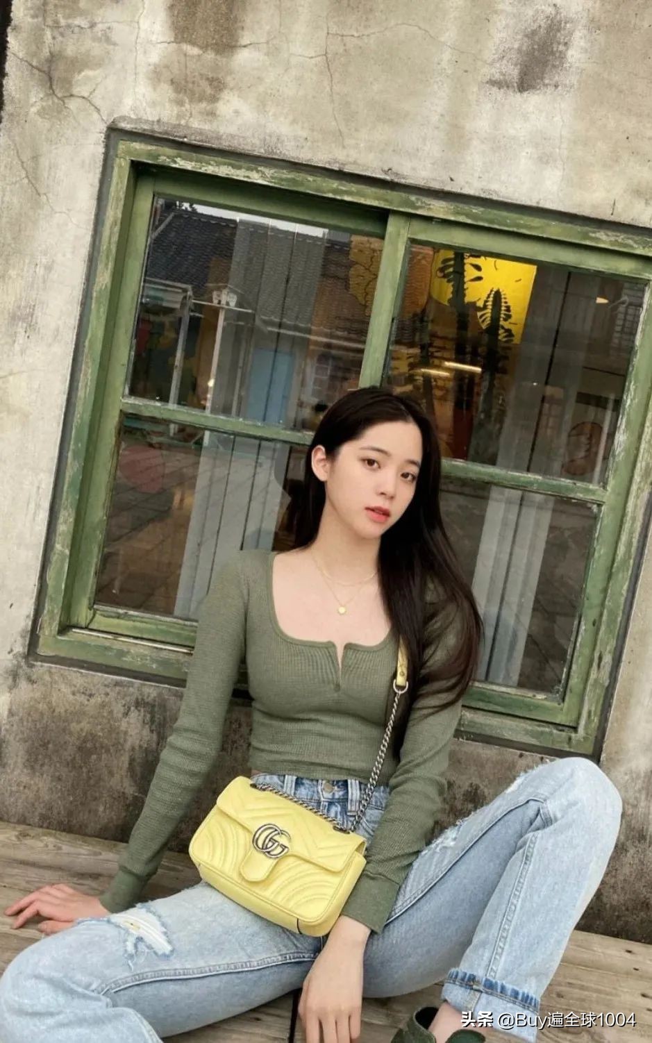 欧阳娜娜的早期写真,欧阳娜娜写真惹争议照片