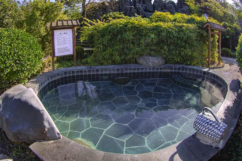 潍坊临朐揽翠湖泡温泉,临朐揽翠湖温泉攻略