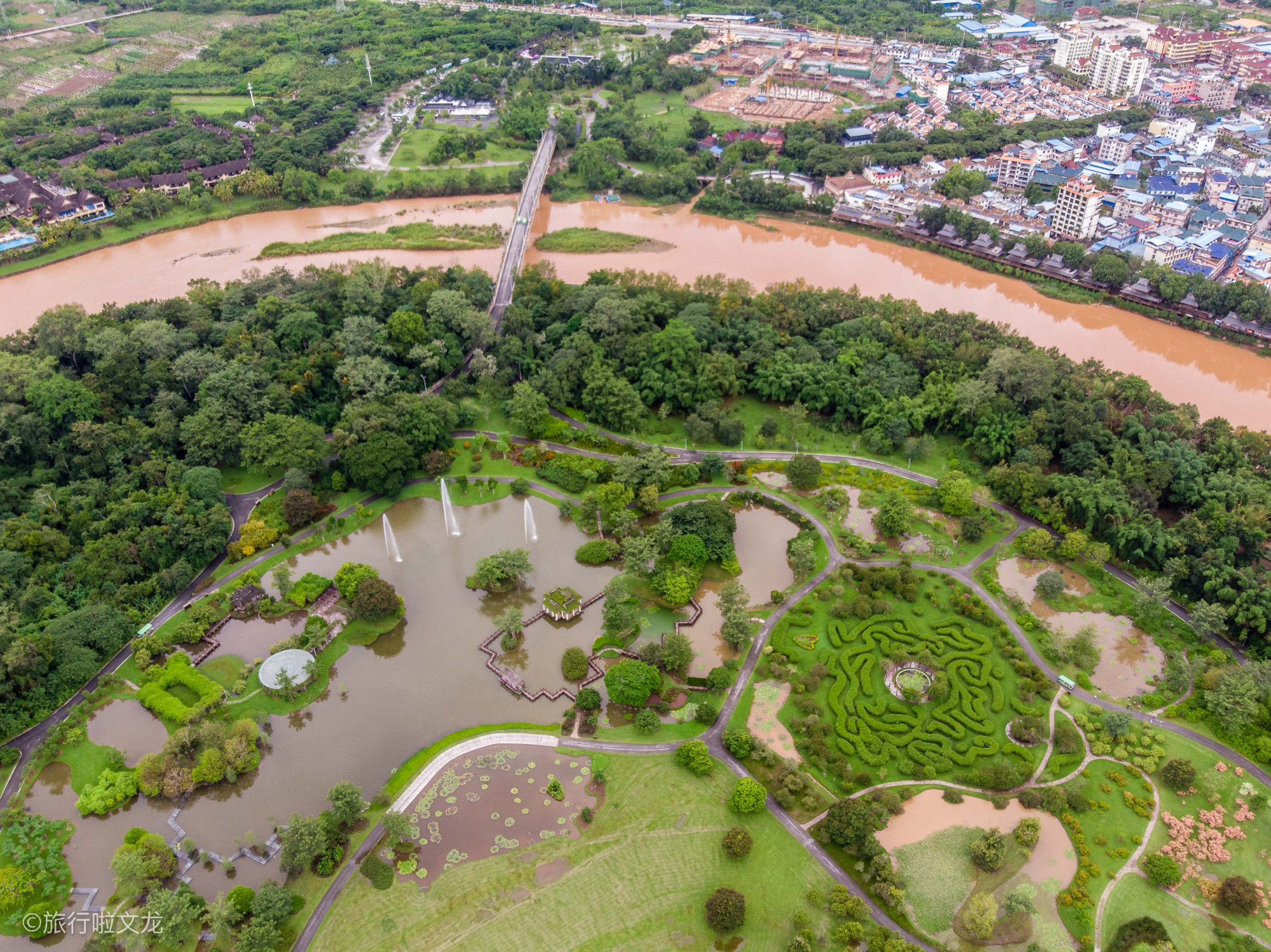 科学院西双版纳雨林海拔高度,中科院西双版纳勐仑热带植物园
