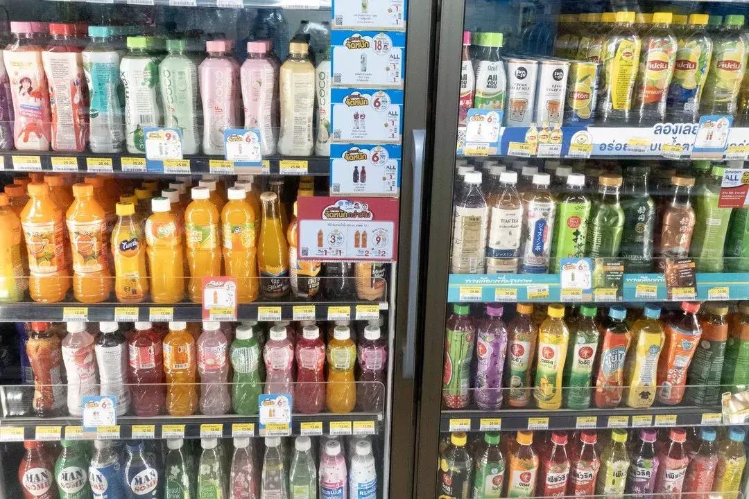 泰国711便利店隐藏饮料攻略,泰国711东西为啥那么多