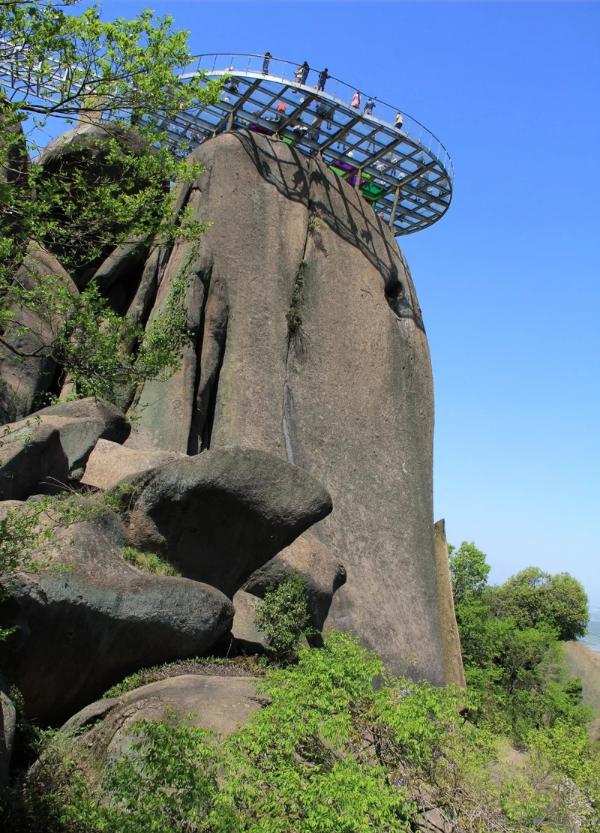 巨石山蹦极和三峡蹦极哪个好玩,巨石山蹦极的真实感受