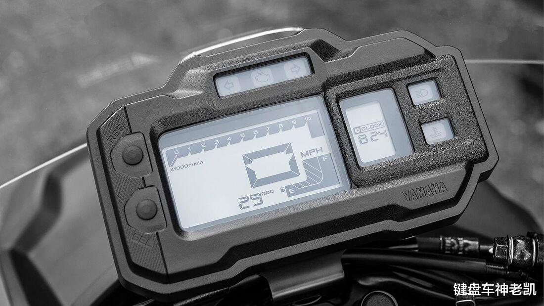 雅马哈zuma试驾视频,全新跨界冒险踏板zuma祖玛