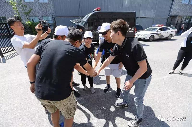 特警训练遭群众围观,特警魔鬼式训练