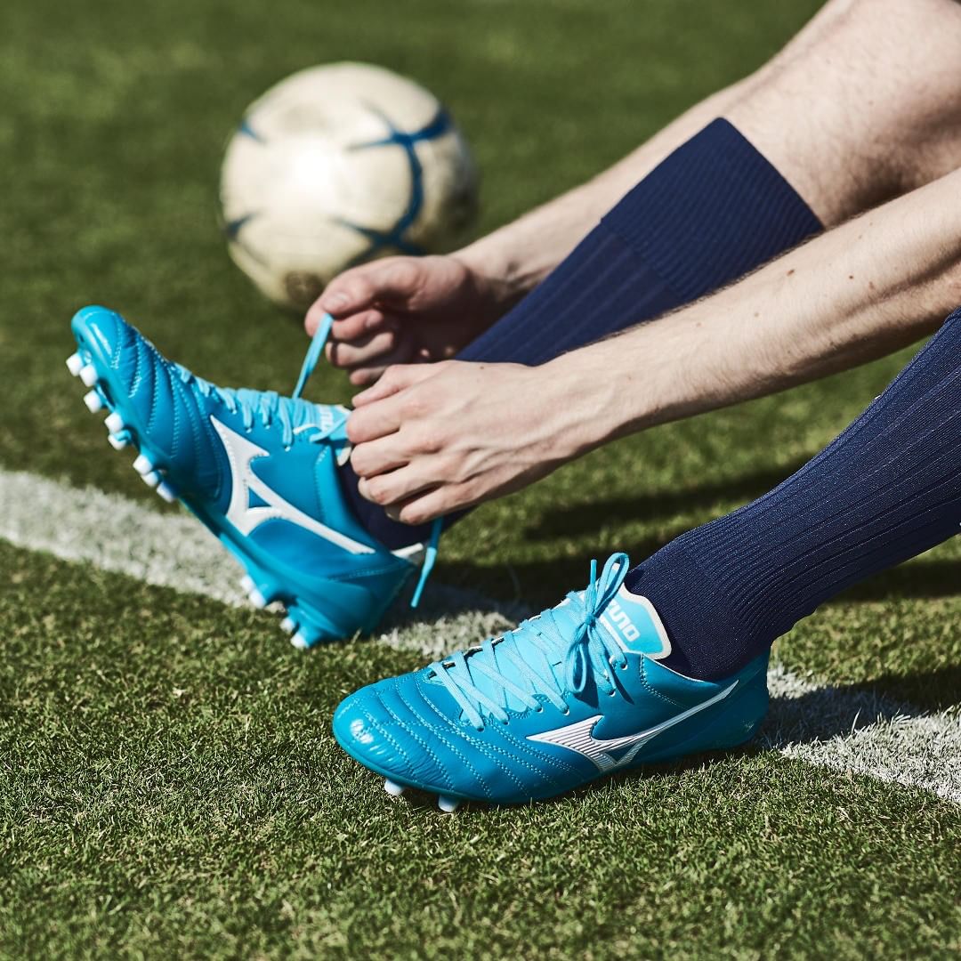 美津浓morelianeo3碎钉测评,美津浓morelianeo4新配色