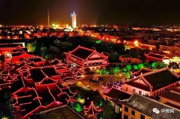 夜上海整个城市灿烂,如今的夜晚