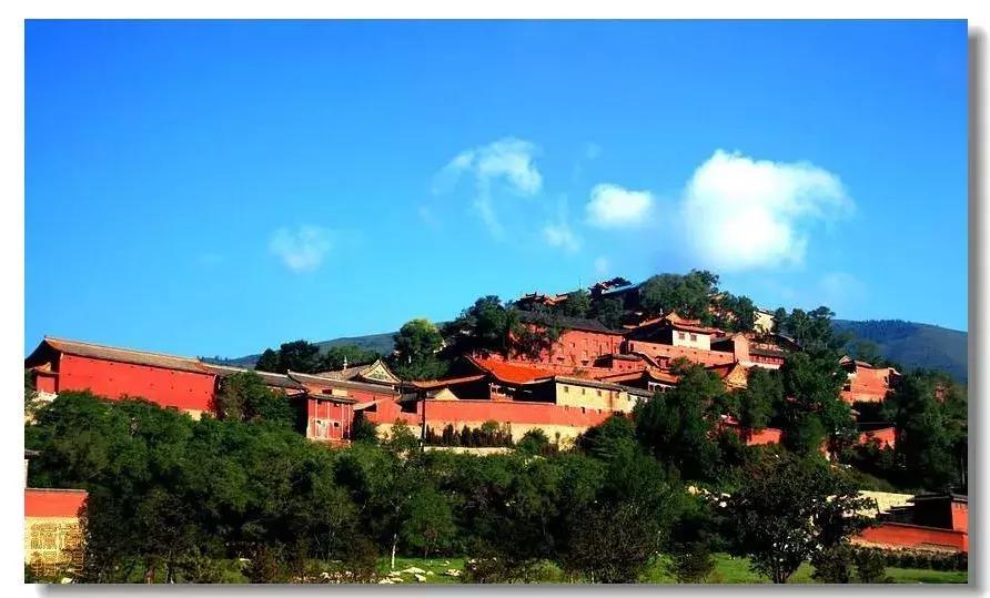 为啥五台山是文殊菩萨道场,文殊菩萨道场五台山图片