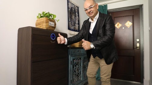 鞋子怎么消杀?法国用户分享海尔纤元鞋柜体验:一步到位!