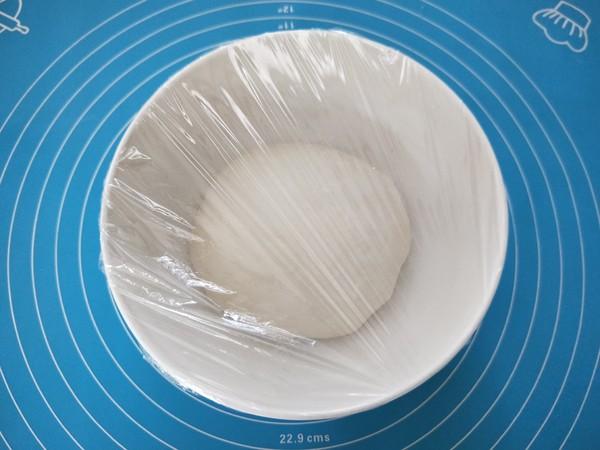 烙饼做出来有点硬怎么回事,烙饼发硬不好吃只需加这两样