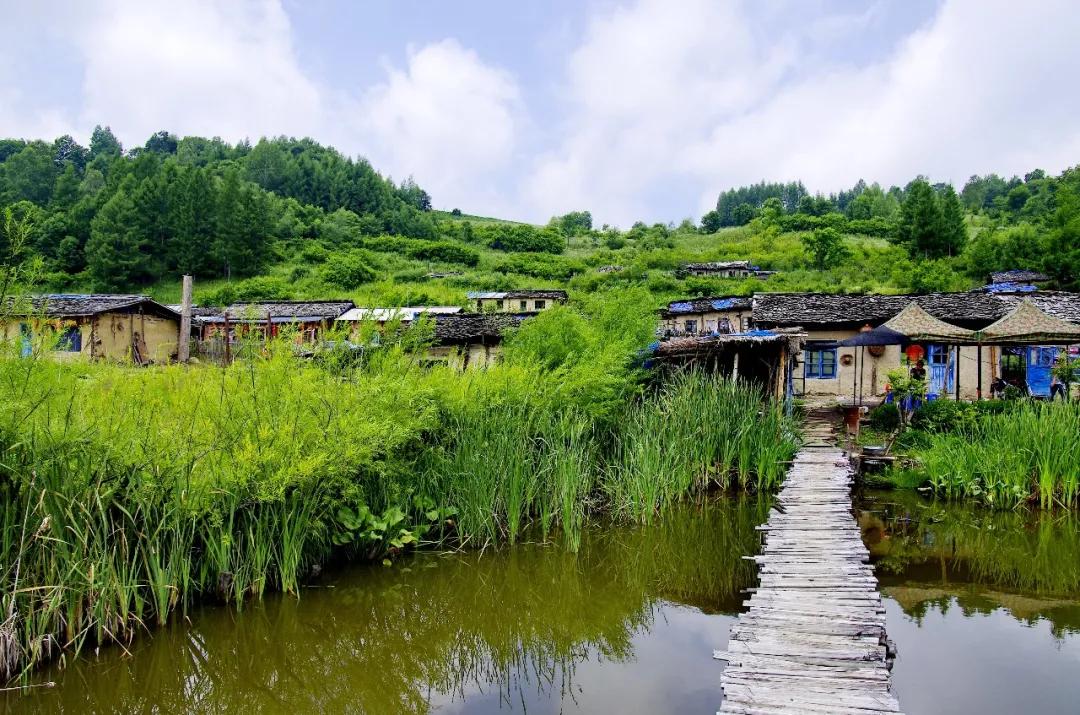 白山10月旅游攻略自助游线路,五一白山周边2-3天短途旅游