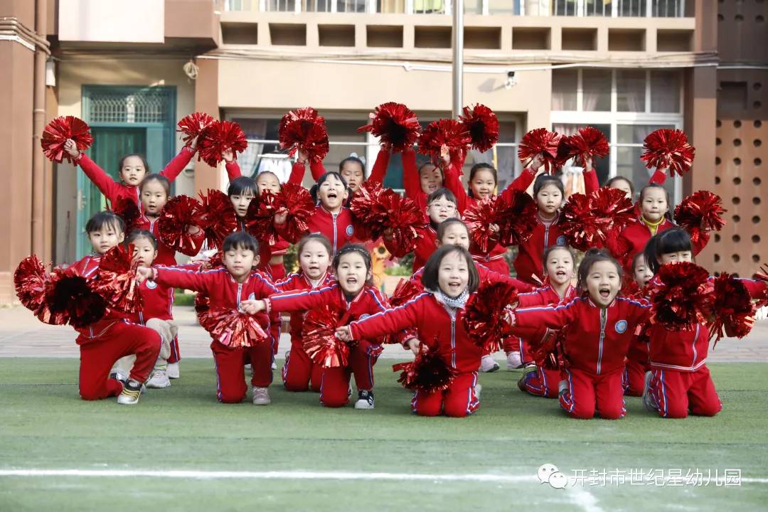 幼儿园足球运动,运动速度与激情