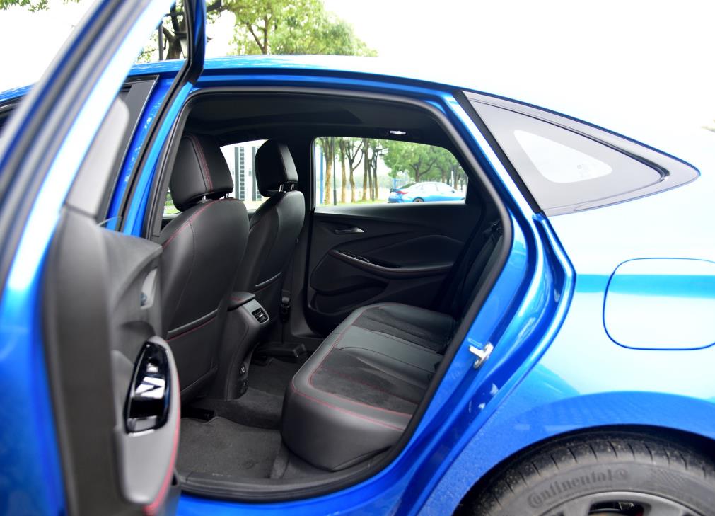 10万买大空间轿车首选这三款,预算不超六万的自动挡汽车推荐