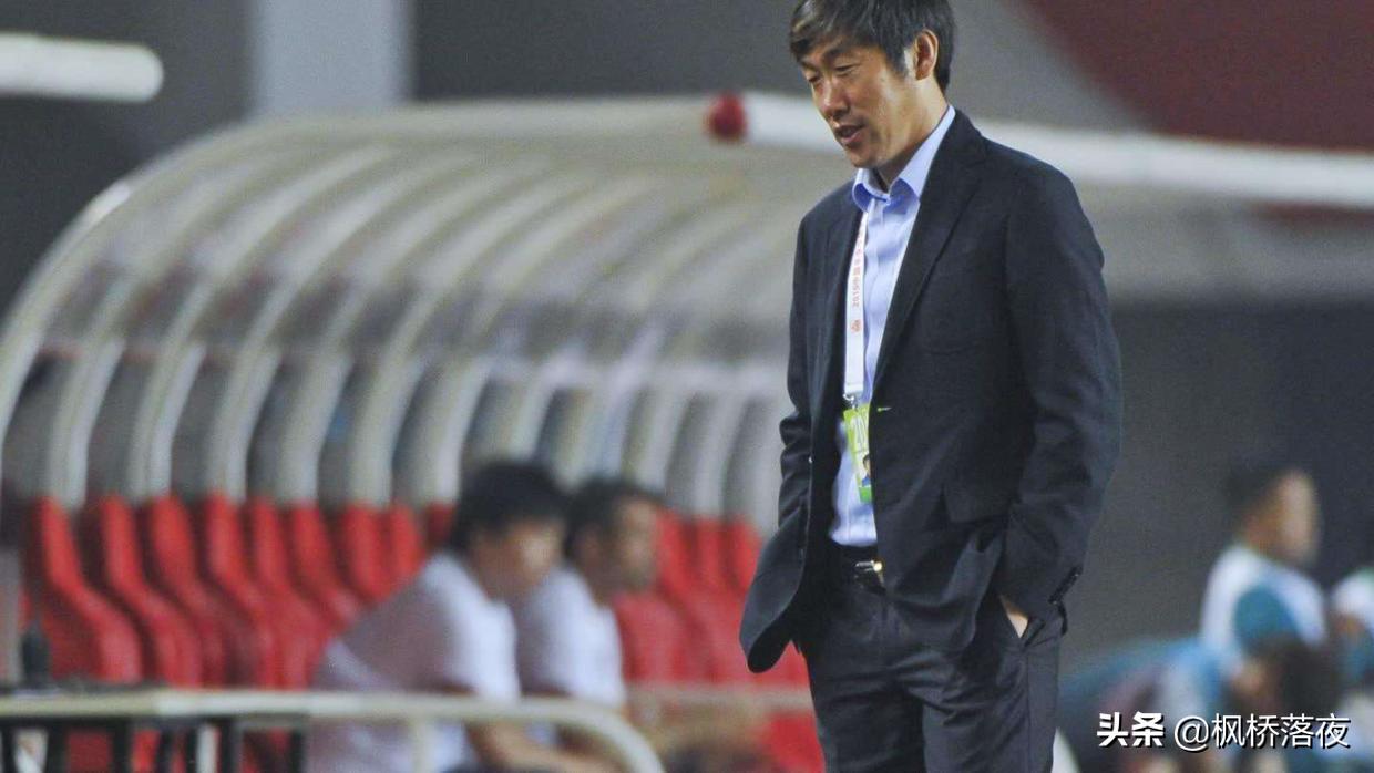 中国足球不要急功近利,中国足球为什么不舍得花钱