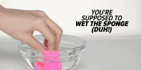 怎么用美妆蛋上妆不浮粉,美妆蛋太吃粉怎么办