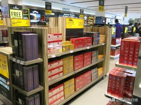 中国人曾经到日本疯狂买马桶盖,年初很多国人去日本抢购马桶盖