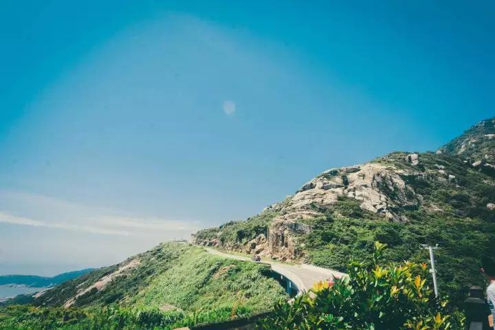 海口希尔顿酒店海鲜自助餐费用 (希尔顿海岛度假放松)