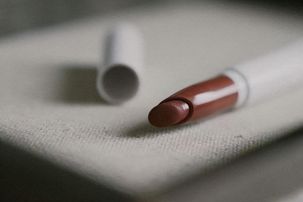 口红推荐黄皮显白显气色,黄黑皮涂什么口红显白平价