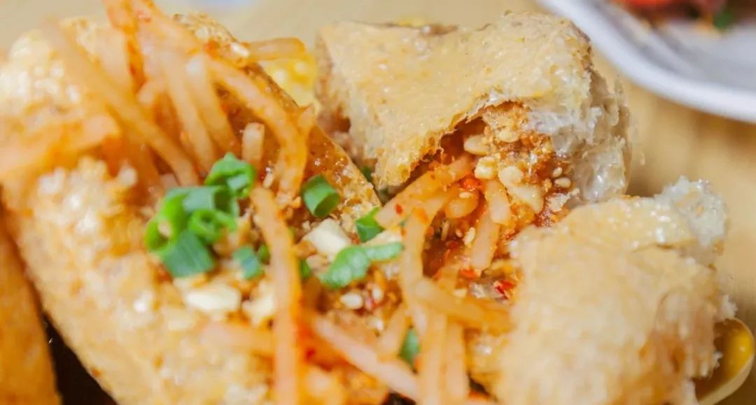 乐山，一座你不胖都对不起的城市