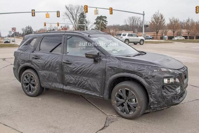 日产奇骏rav4尺寸,奇骏和rav4哪款车更值得购买