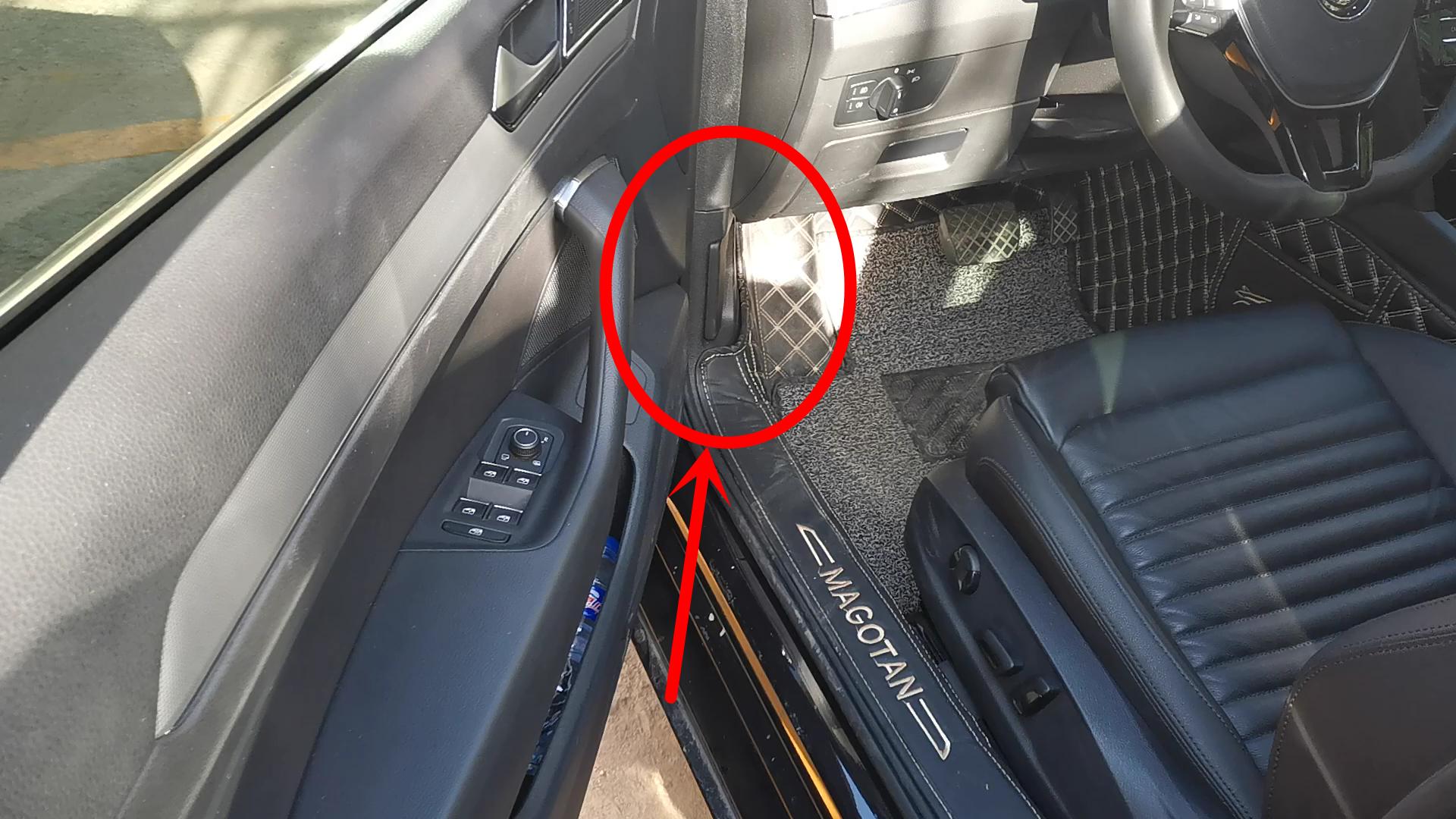 0度玻璃水和负40度玻璃水能混加吗,红色玻璃水和蓝色玻璃水能混加吗