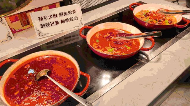 独家亲测，告诉你49元爽吃原价98元的牛排披萨自助，超高性价比