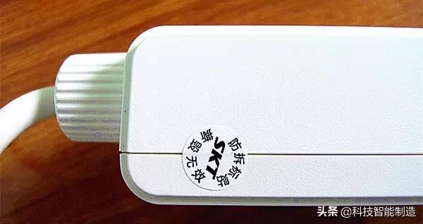 插排界的工匠精神,3年时间117种原料反复测试,打造防水安全插排