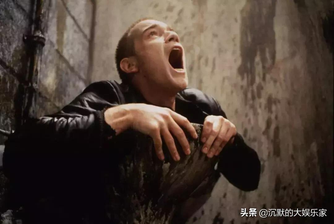 荒诞的黑色幽默全集,推荐10部国产经典黑色幽默电影