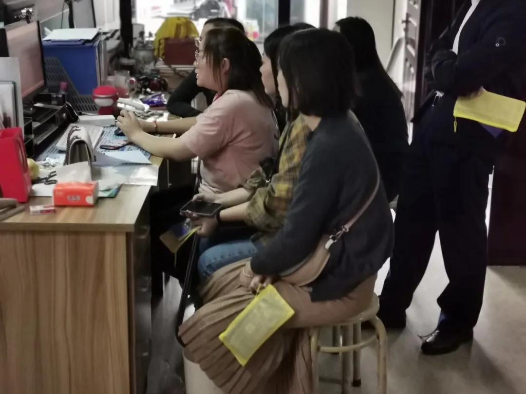 弘成学苑数字化学习中心,弘成教育贵阳学习中心